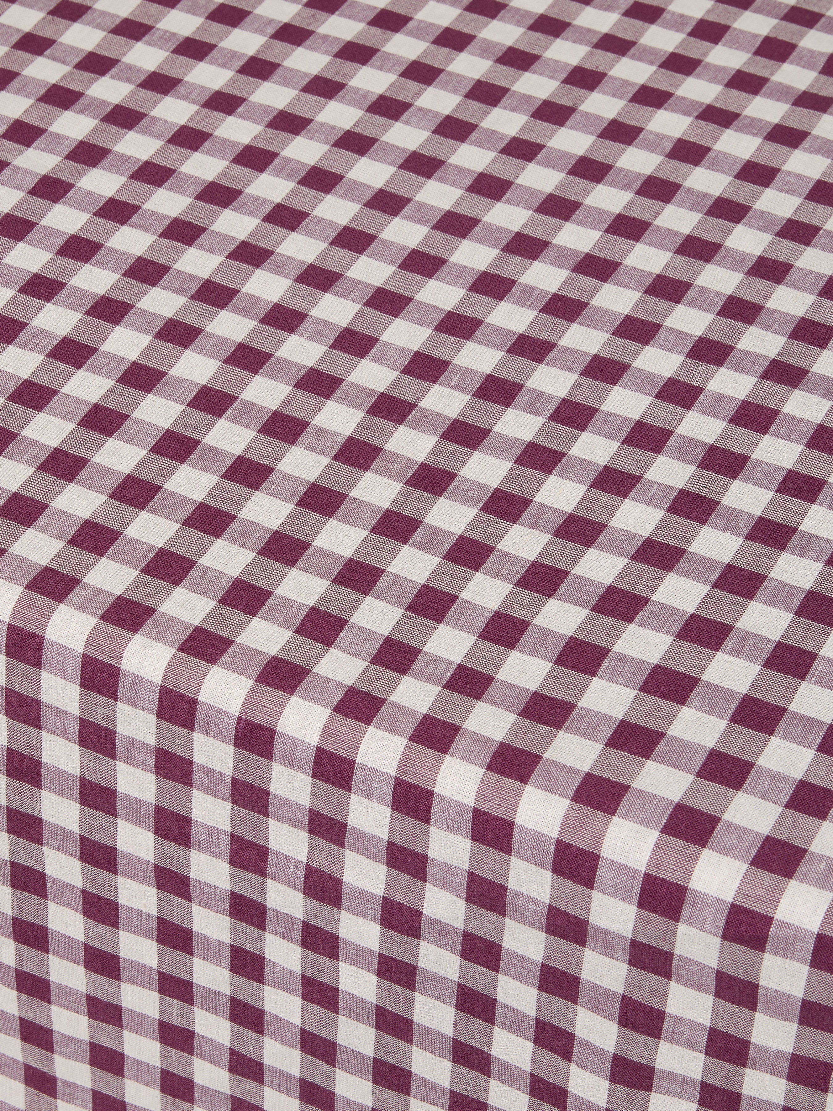 Berry Gingham Linen Blend Tablecloth - Image 3